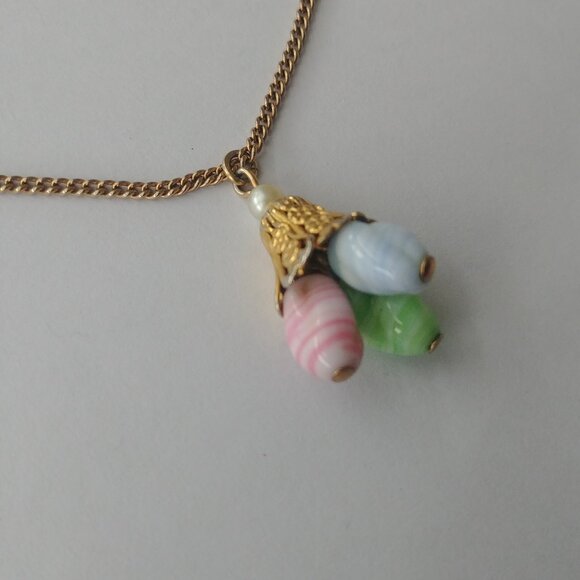 Short gold necklace with blue pink green pendant - Picture 6 of 11